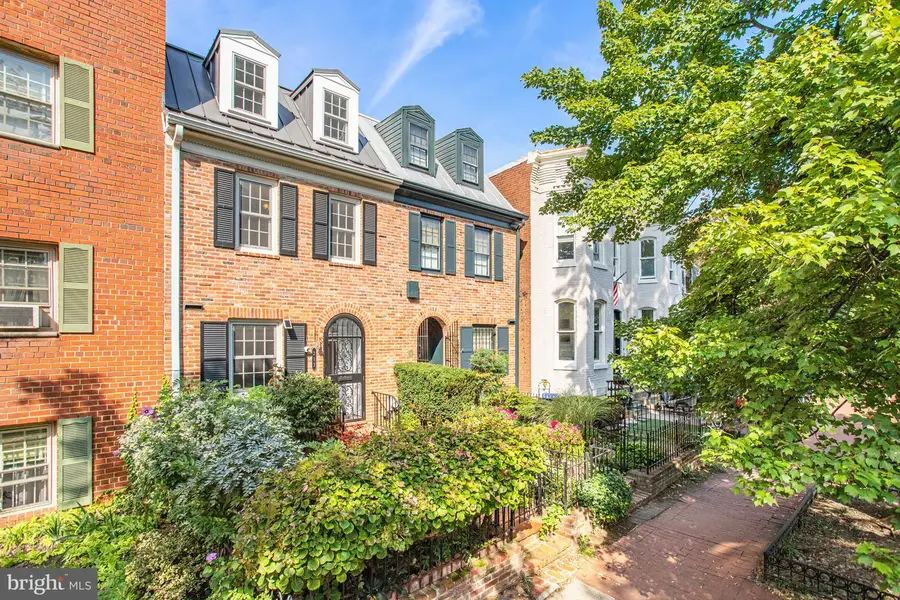 213 9th St Se, Washington, DC 20003 - Image #3