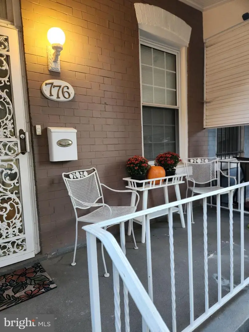 776 Lamont St Nw, Washington, DC 20010 - Image #2