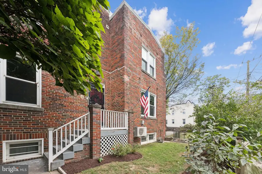 5627 7th St Nw, Washington, DC 20011 - Image #2