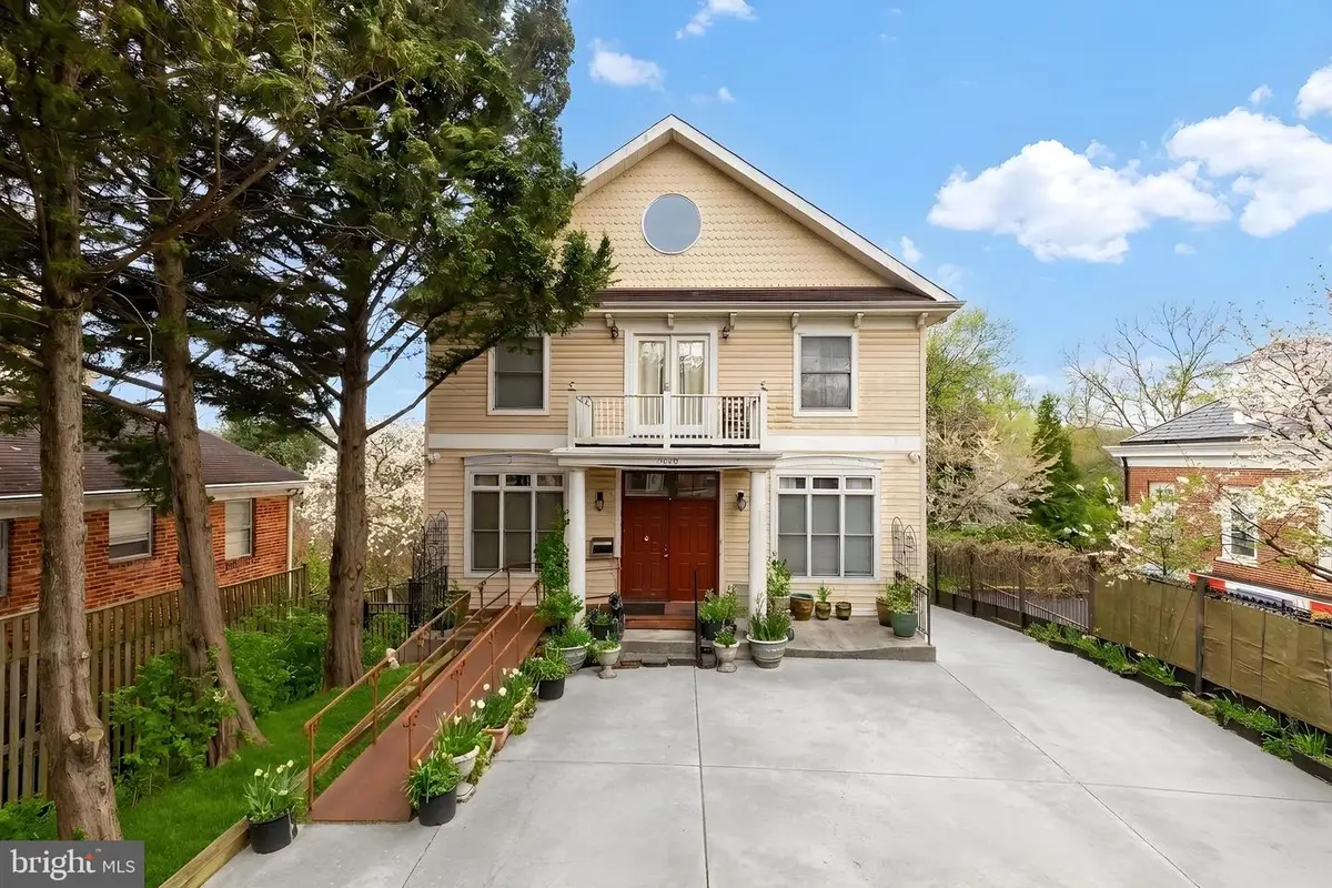 5248 Macarthur Blvd Nw, Washington, DC 20016 - #1