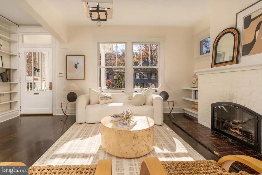 2939 Macomb St Nw, Washington, DC 20008 - Image #2