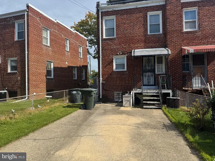 3229 12th Pl Se, Washington, DC 20032 - Image #2