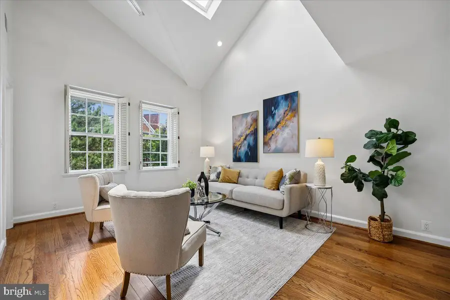 3621 39th St Nw #e323, Washington, DC 20016 - #3