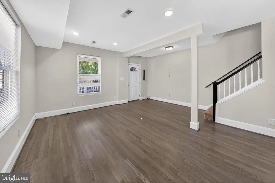 4642 Hayes St Ne, Washington, DC 20019 - Image #3