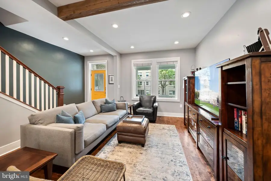 613 Longfellow St Nw, Washington, DC 20011 - Image #2