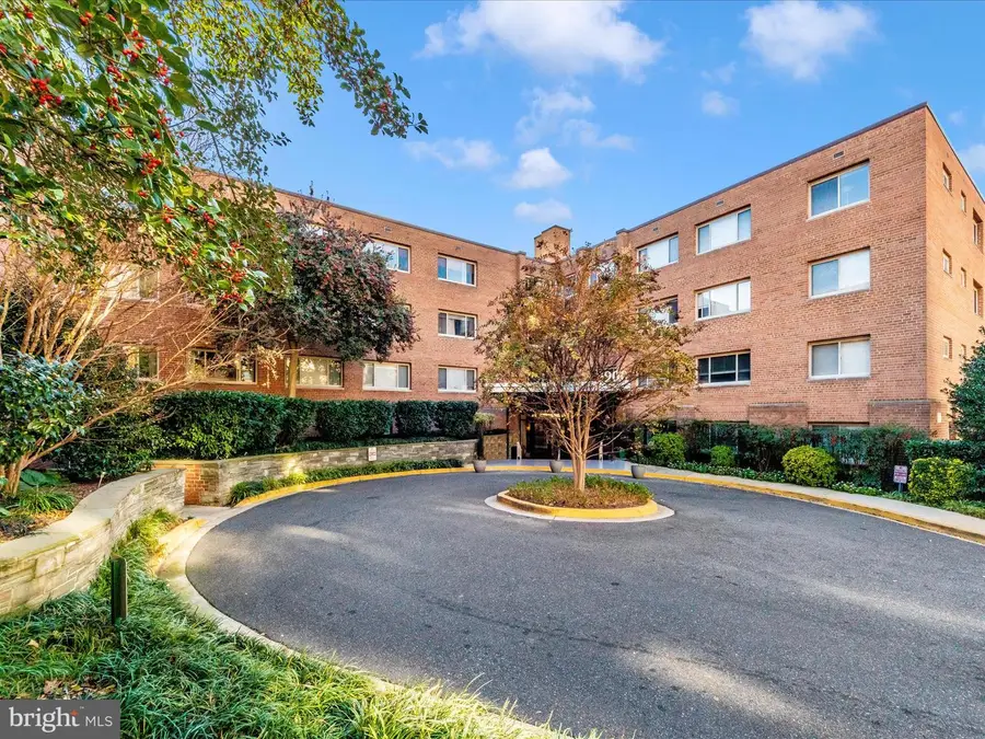 3900 Tunlaw Rd Nw #104, Washington, DC 20007 - #2