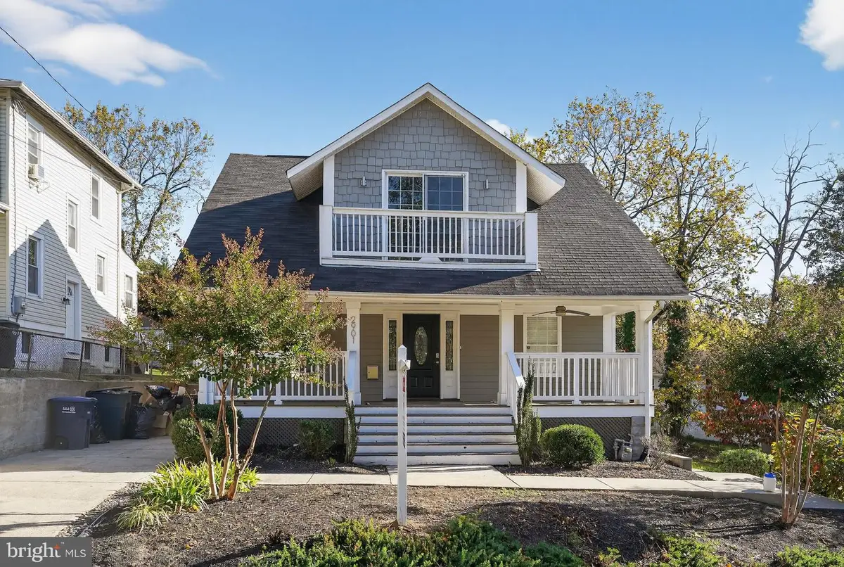 2901 King Pl Ne, Washington, DC 20018 - Image #1