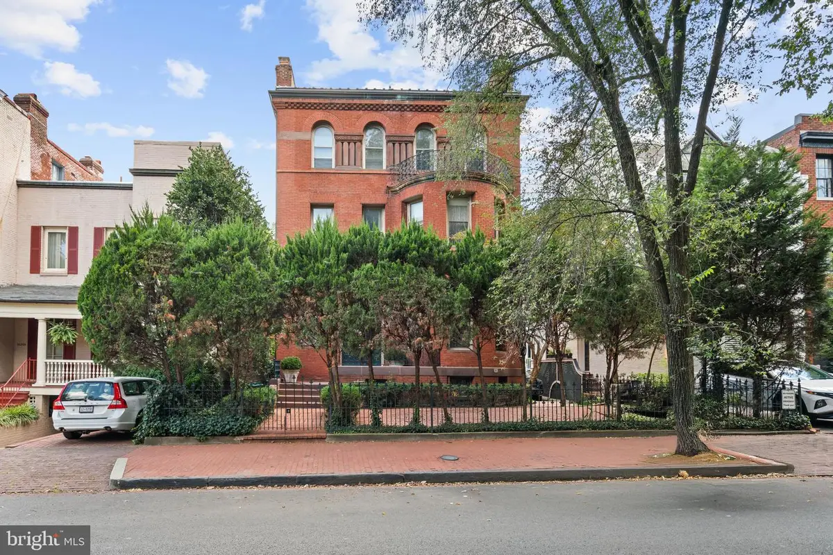 3028 Q St Nw, Washington, DC 20007 - Image #1