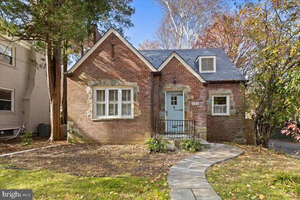 5352 29th St Nw, Washington, DC 20015 - Image #1