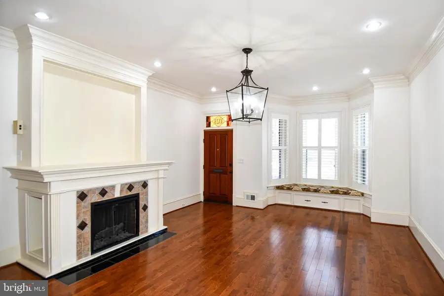 1323 Massachusetts Ave Se, Washington, DC 20003 - #3