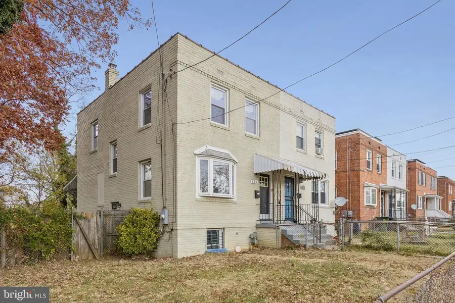 800 Xenia St Se, Washington, DC 20032 - Image #2