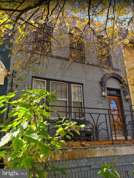 2714 Woodley Pl Nw, Washington, DC 20008 - Image #3