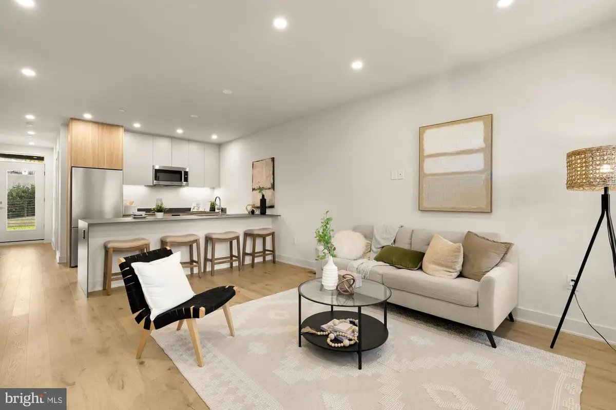 2647 41st St Nw #2, Washington, DC 20007 - Image #1