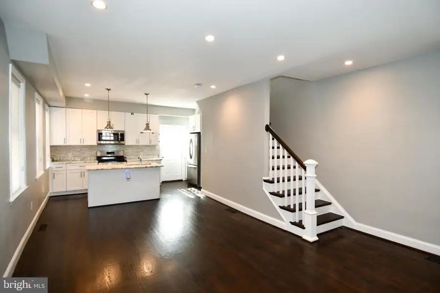 730 Roxboro Pl Nw, Washington, DC 20011 - Image #3