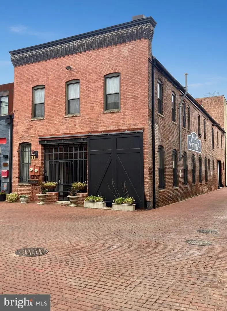 1315 Naylor Ct Nw, Washington, DC 20001 - Image #2