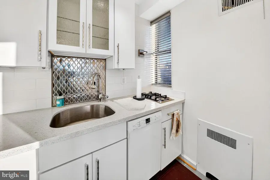 1 Scott Cir Nw #708, Washington, DC 20036 - Image #2