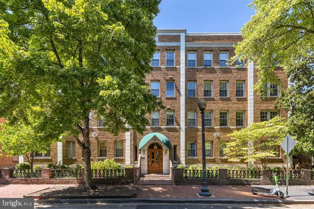 18 9th St Ne #302, Washington, DC 20002 - Image #1