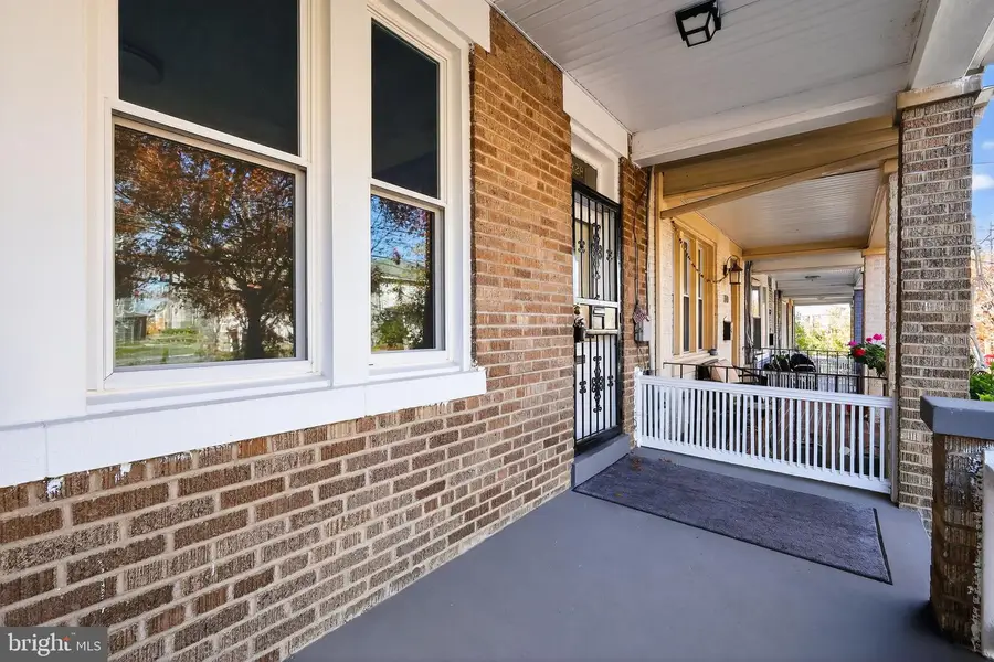 828 Allison St Nw, Washington, DC 20011 - Image #2