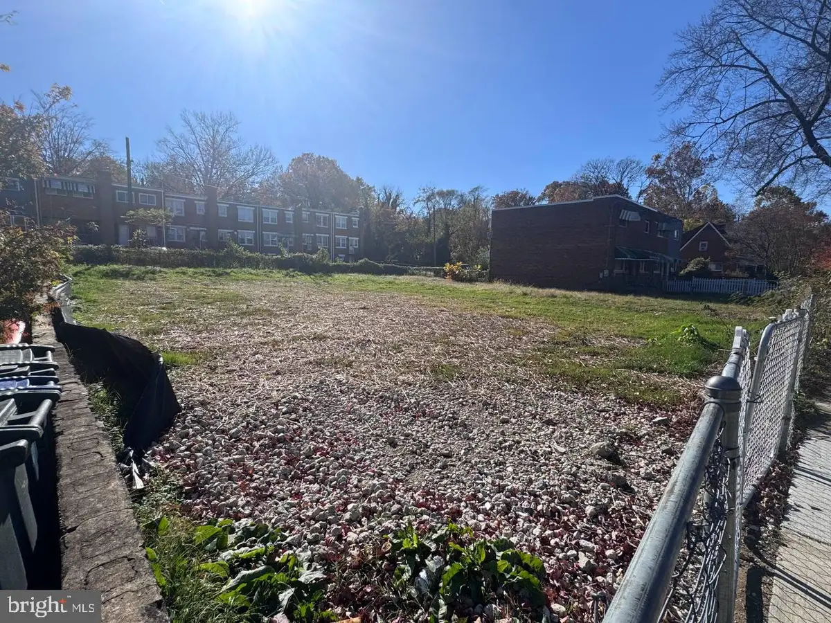 4333 Hayes St Ne, Washington, DC 20019 - Image #1