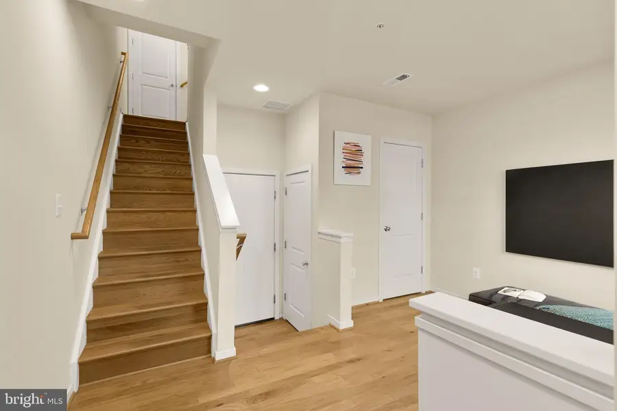 351 L St Se, Washington, DC 20003 - Image #3