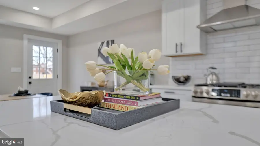 417 Ingraham St Nw, Washington, DC 20011 - Image #2