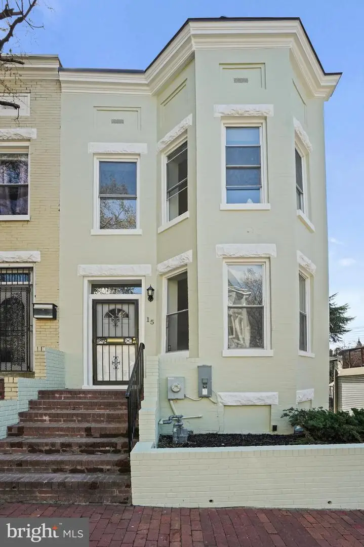15 Todd Pl Ne, Washington, DC 20002 - Image #2