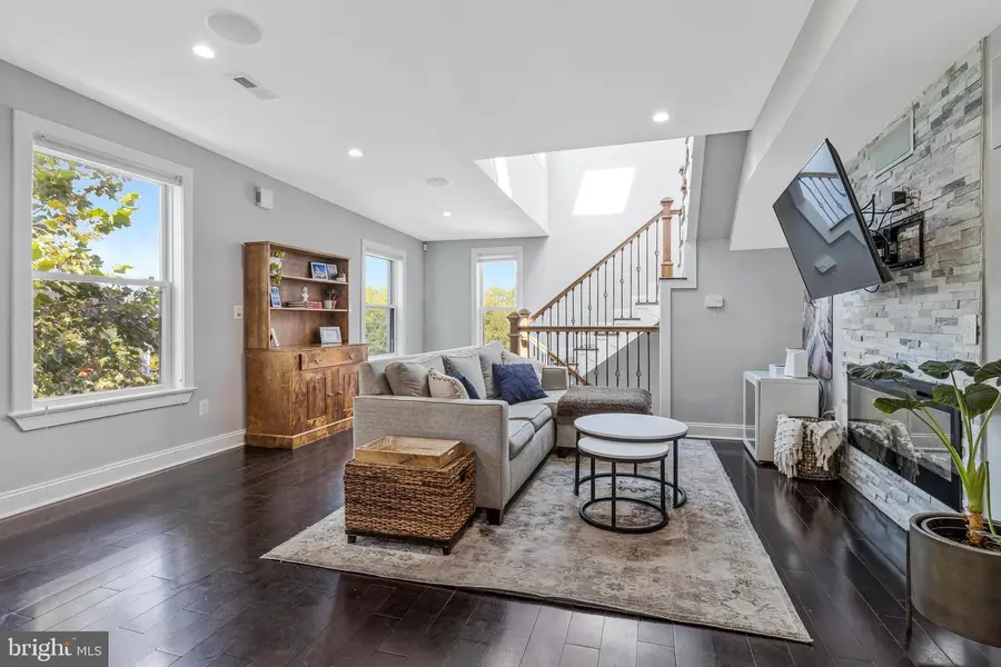 1501 1st St Nw #2, Washington, DC 20001 - Image #2