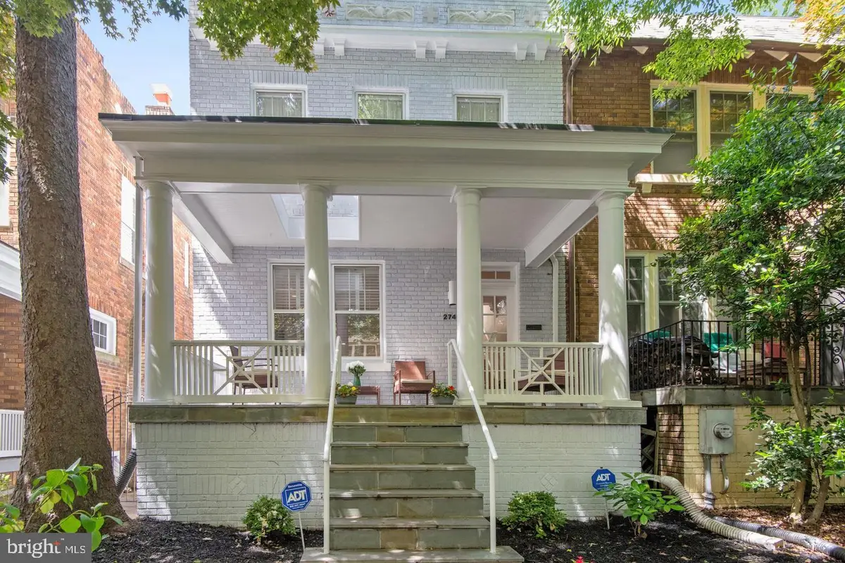 2744 Woodley Pl Nw, Washington, DC 20008 - Image #1