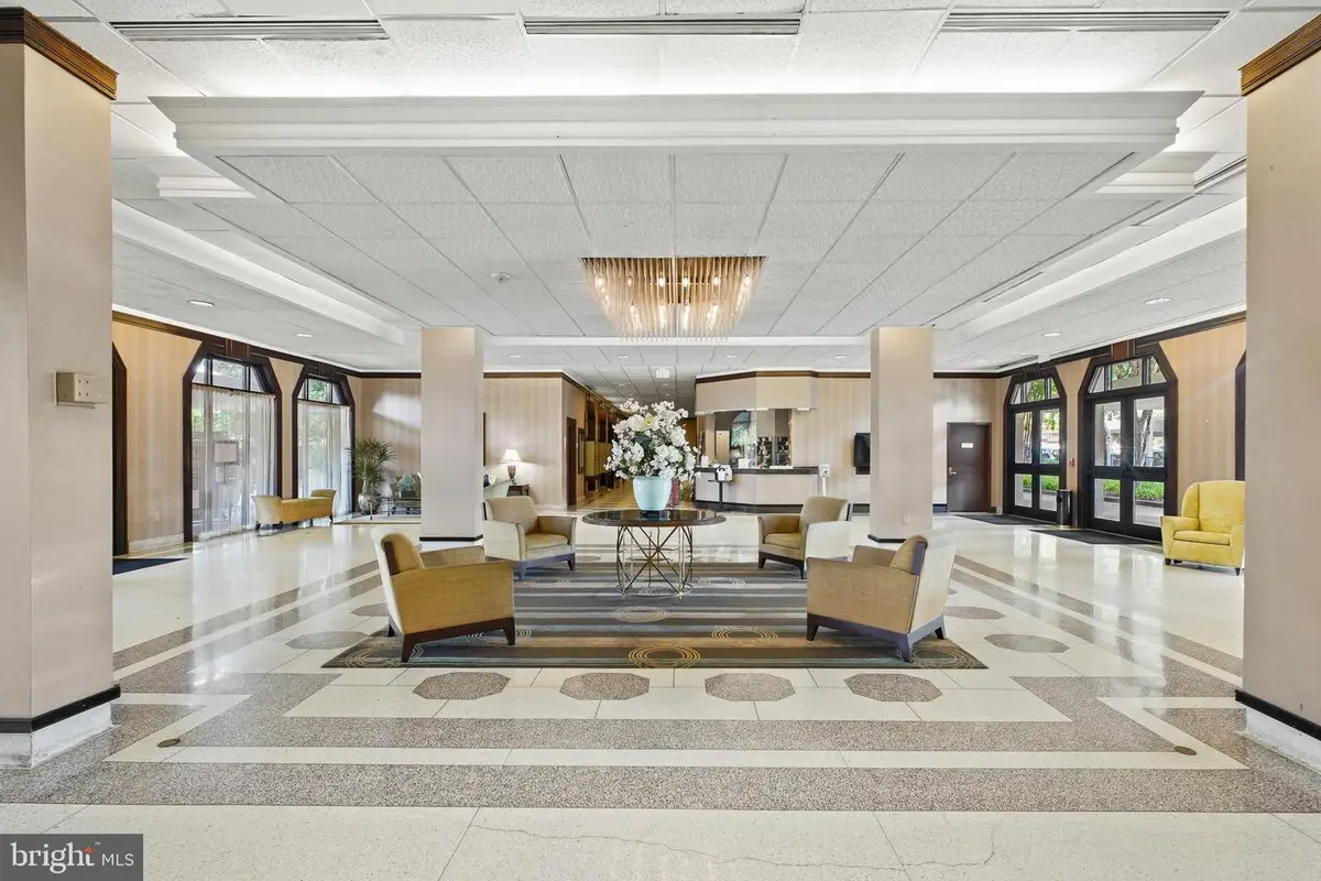 700 7th St Sw #110, Washington, DC 20024 - Image #1