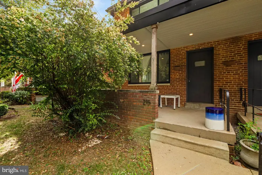 215 Hawaii Ave Ne, Washington, DC 20011 - Image #3