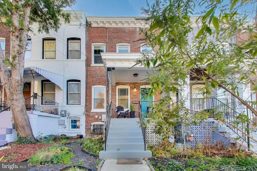 917 Hamlin St Ne, Washington, DC 20017 - Image #2