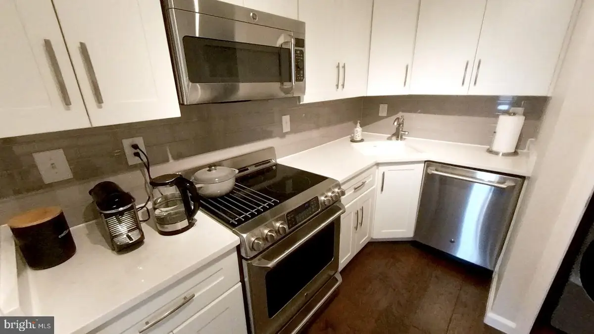 1915 Benning Rd Rd Ne #8 (third Floor), Washington, DC 20002 - Image #1