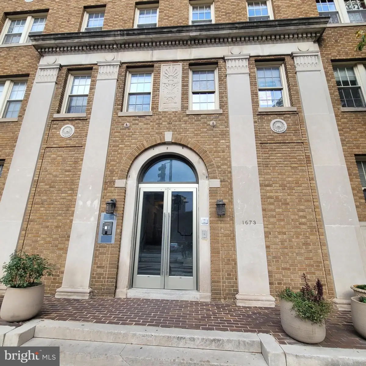1673 Park Rd Nw #502, Washington, DC 20010 - Image #1