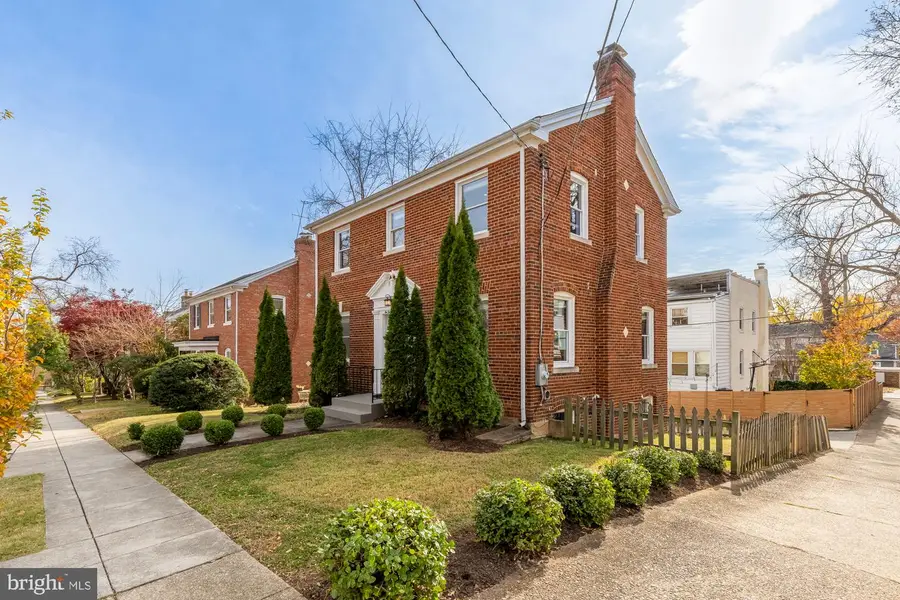 1005 Urell Pl Ne, Washington, DC 20017 - Image #3