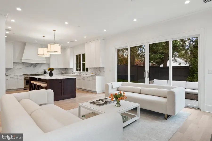 4905 Van Ness St Nw, Washington, DC 20016 - Image #3