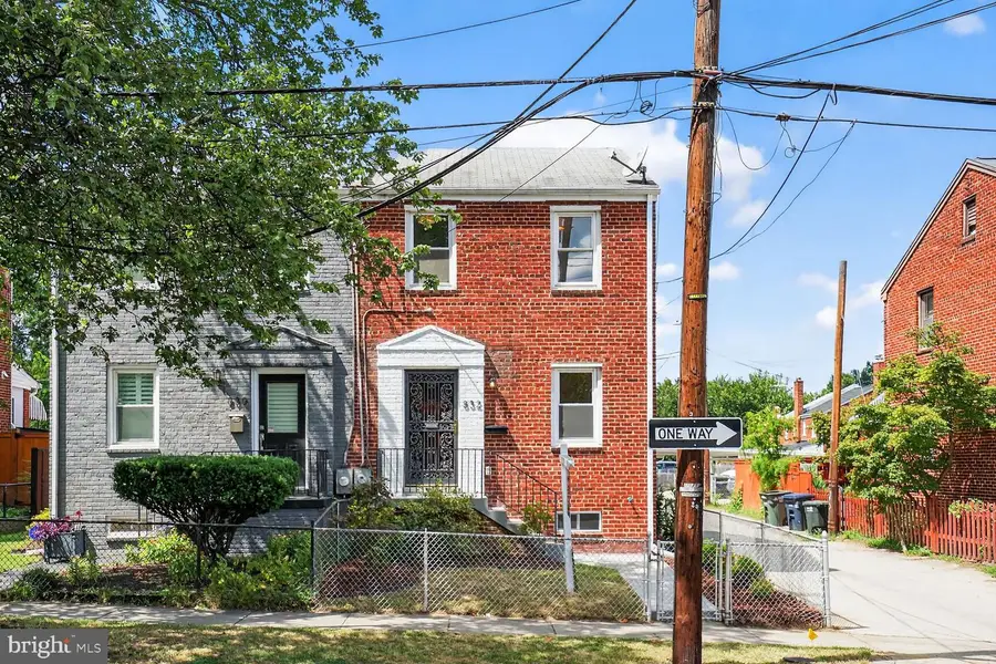 832 Delafield St Ne, Washington, DC 20017 - Image #3