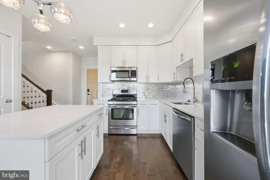 401 15th St Se #401, Washington, DC 20003 - Image #3