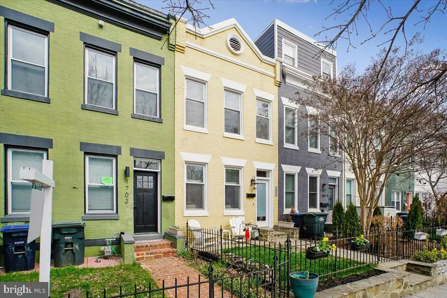 1704 A St Se, Washington, DC 20003 - #3