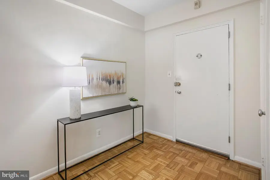 2500 Q St Nw #411, Washington, DC 20007 - Image #3