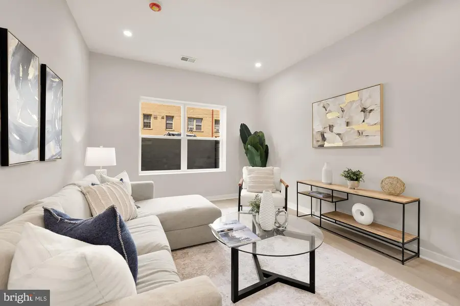 2606 41st St Nw #1, Washington, DC 20007 - Image #3