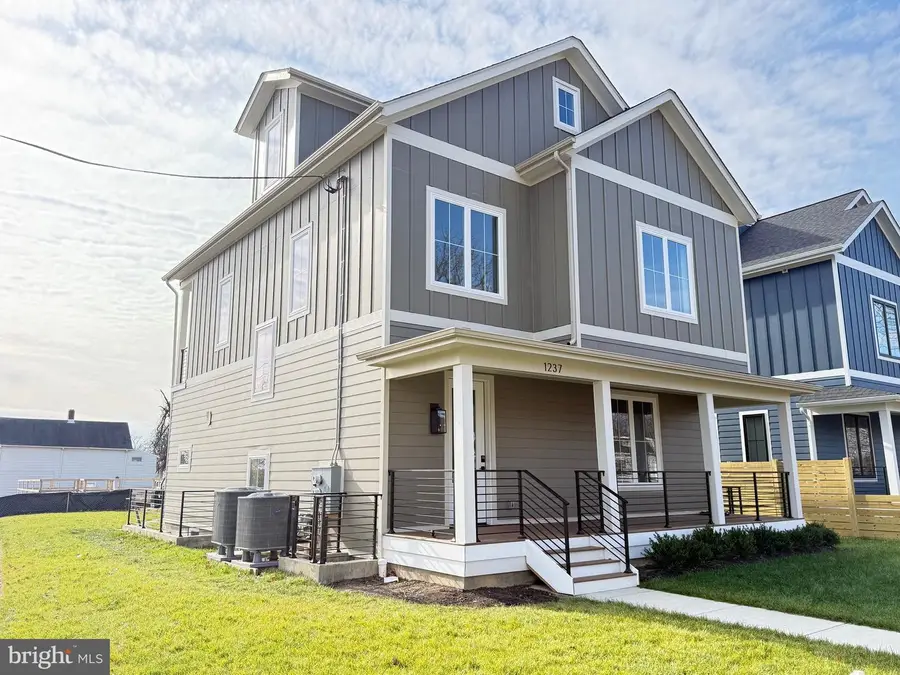 1237 Franklin St Ne, Washington, DC 20017 - Image #3