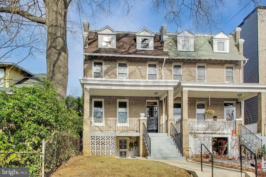 1311 Longfellow St Nw, Washington, DC 20011 - Image #2