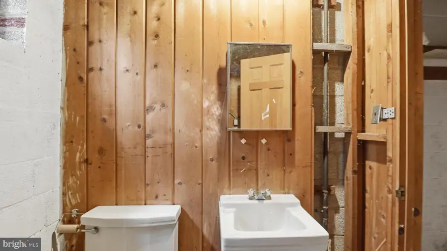 2351 49th St Nw, Washington, DC 20007 - Image #2