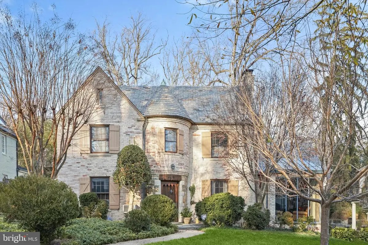 4509 Dexter St Nw, Washington, DC 20007 - Image #1