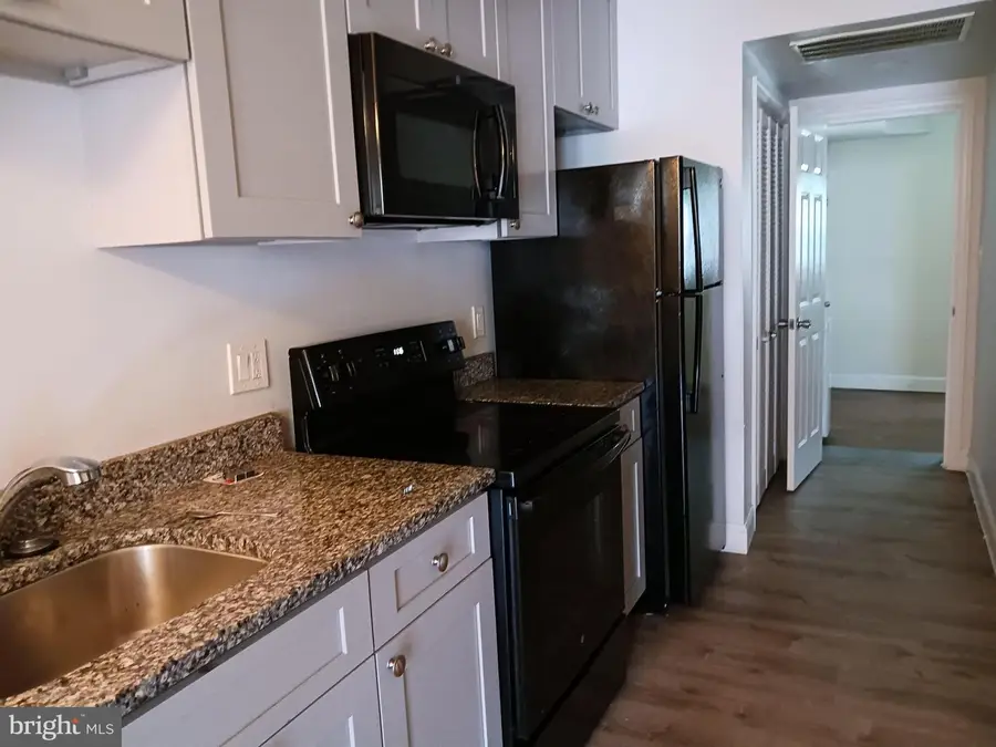 1912 M St Ne, Washington, DC 20002 - Image #2