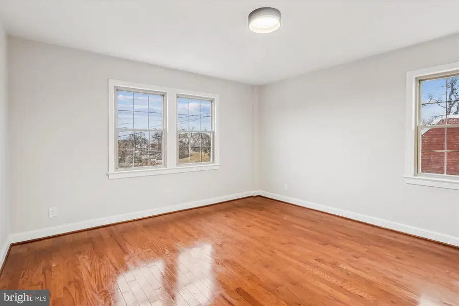 305 Whittier St Nw #301, Washington, DC 20012 - Image #3