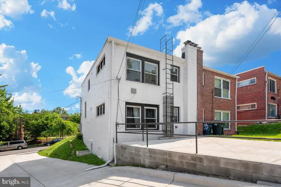 211 Webster St Ne, Washington, DC 20011 - Image #2