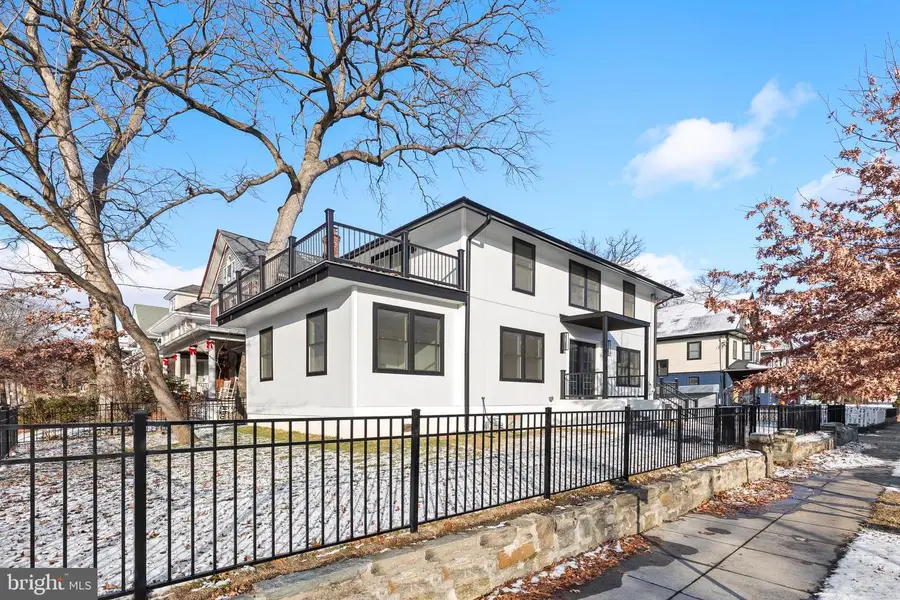 1355 Longfellow St Nw, Washington, DC 20011 - Image #3