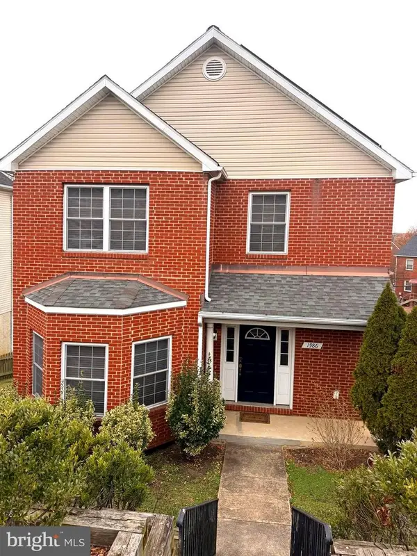 1986 Retta Gilliam Ct Se, WASHINGTON, DC 20020