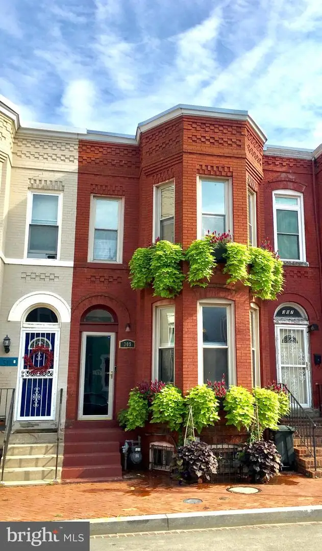 309 Elm St Nw, Washington, DC 20001 - Image #2